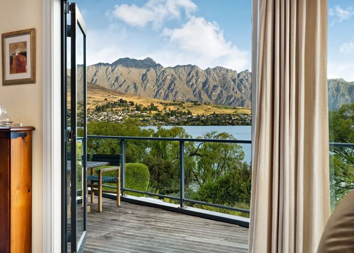  at 144 Park Street, Queenstown, Queenstown