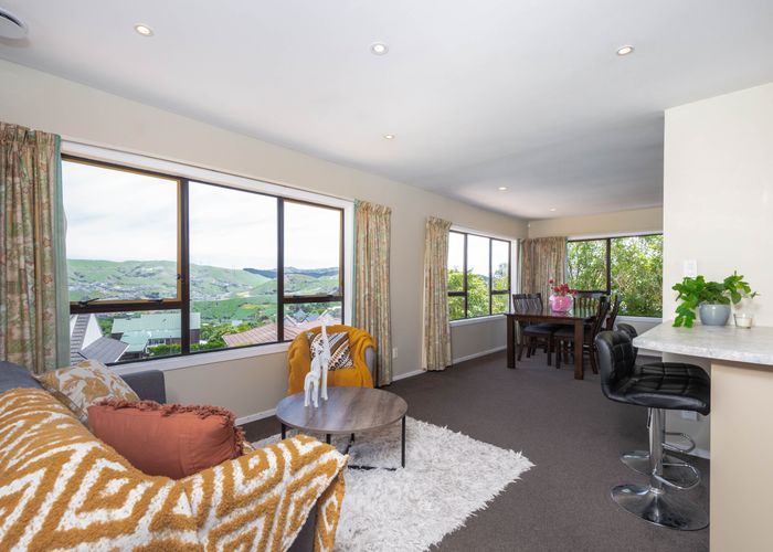  at 4 Montserrat Place, Grenada Village, Wellington