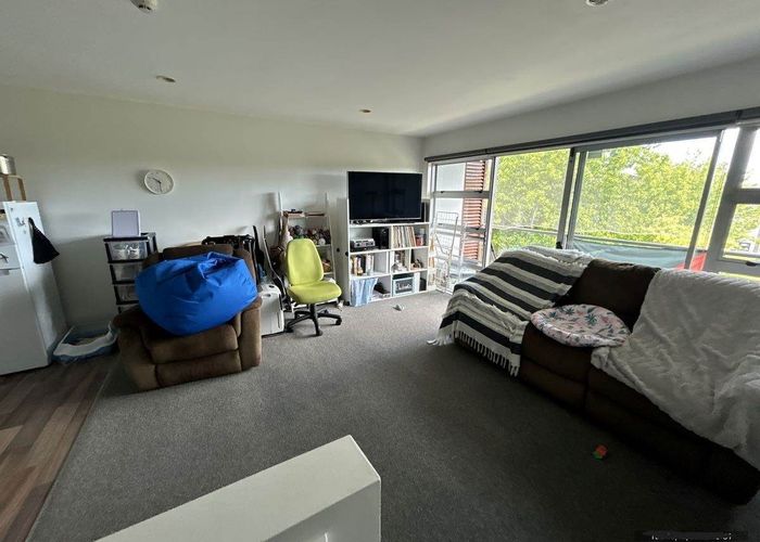  at B6/13 Lovell Court, Albany, North Shore City, Auckland