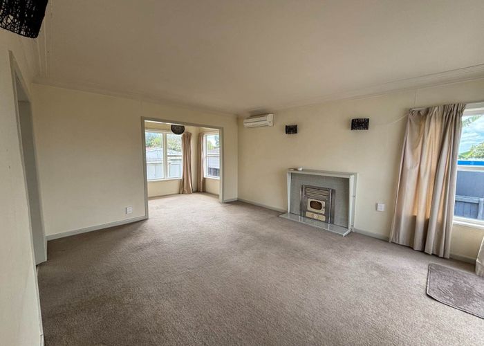  at 59 Cliff View Drive, Green Bay, Waitakere City, Auckland