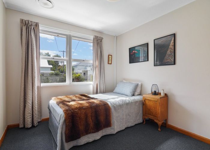  at 261A River Road, Claudelands, Hamilton