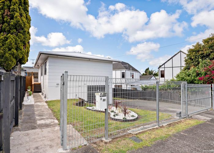  at 2/22 Myers Road, Manurewa East, Auckland