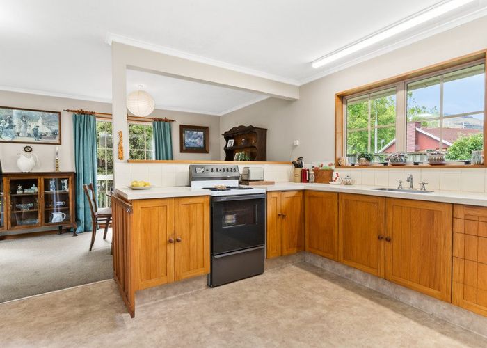  at 58 Bowenvale Avenue, Cashmere, Christchurch City, Canterbury