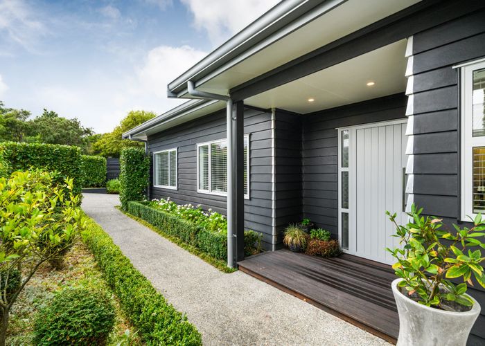  at 111 James LINE, Kelvin Grove, Palmerston North
