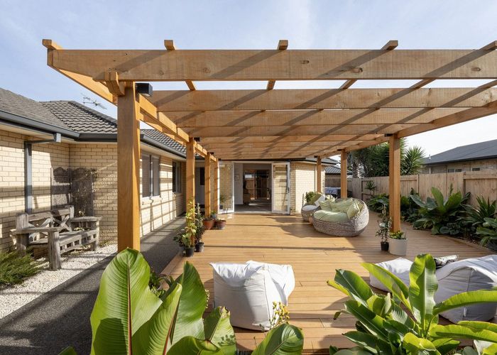  at 17 Golden Courie Close, Papamoa Beach, Papamoa