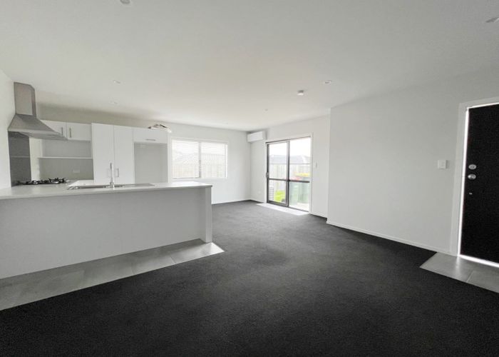  at 2/30 Borman Road, Huntington, Hamilton