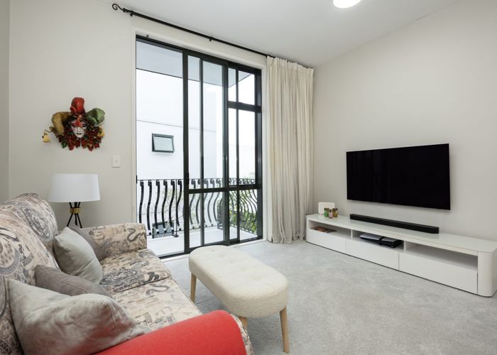  at 2F/30 Randolph Street, Eden Terrace, Auckland City, Auckland