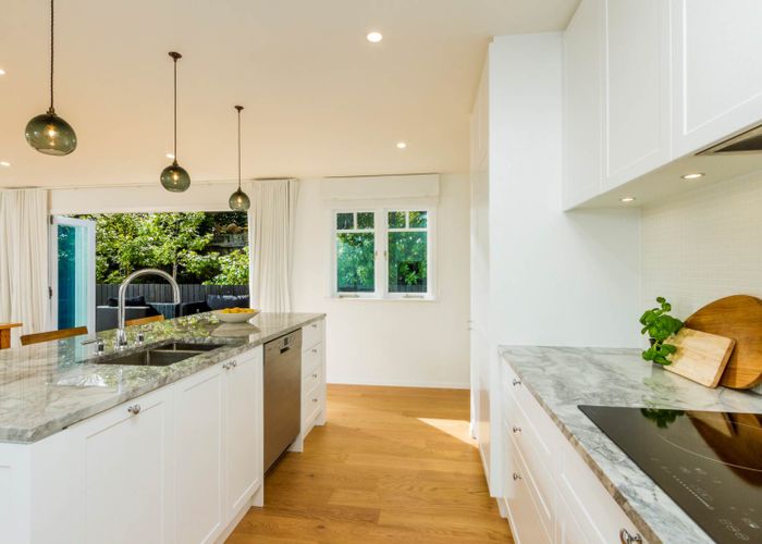  at 14 Outlook Road, Greenhithe, Auckland