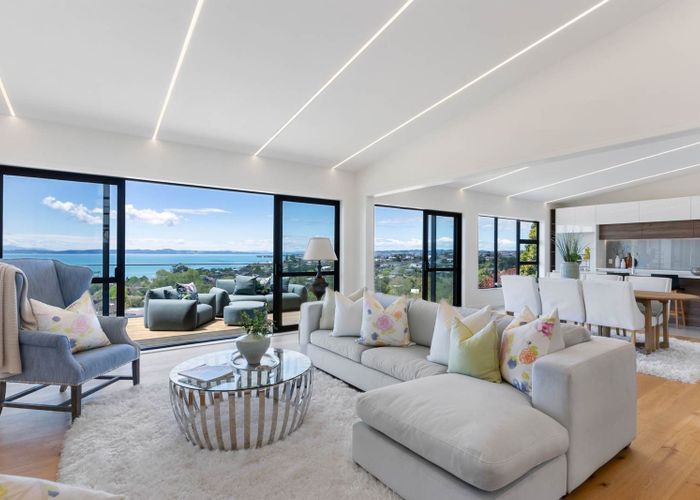  at 97B Bleakhouse Road, Mellons Bay, Manukau City, Auckland