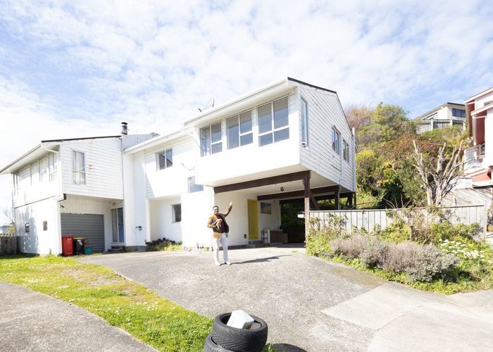  at 16 Makatote Grove, Churton Park, Wellington
