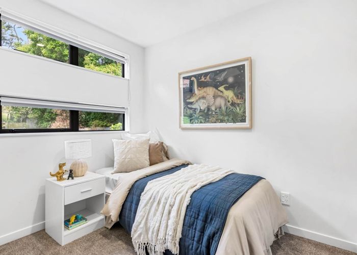  at 122D Lancaster Road, Beach Haven, Auckland