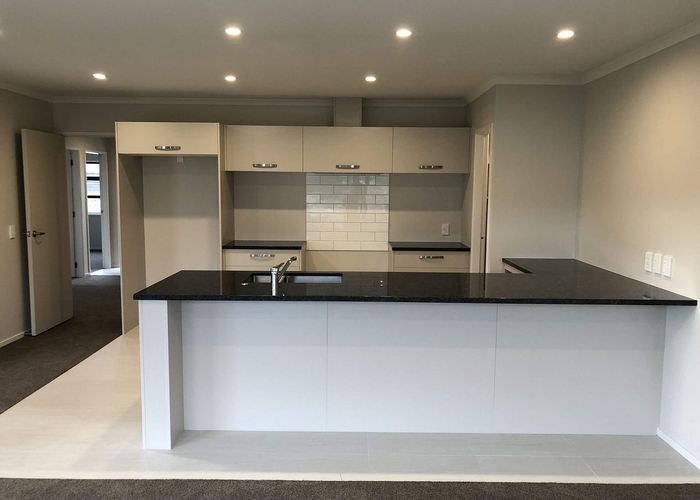 For rent 1 Wairau Lane, Aotea, Porirua, Wellington homes.co.nz