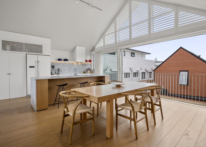  at 92C Hinemoa ST, Birkenhead, Auckland