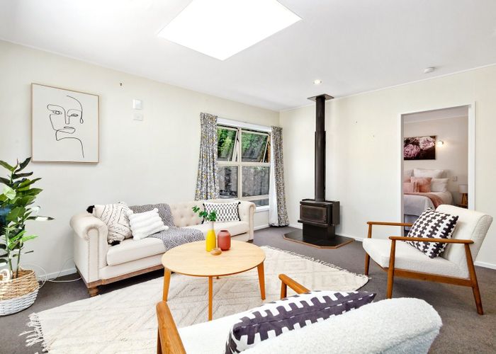  at 6A Julia Place, Tawa, Wellington, Wellington