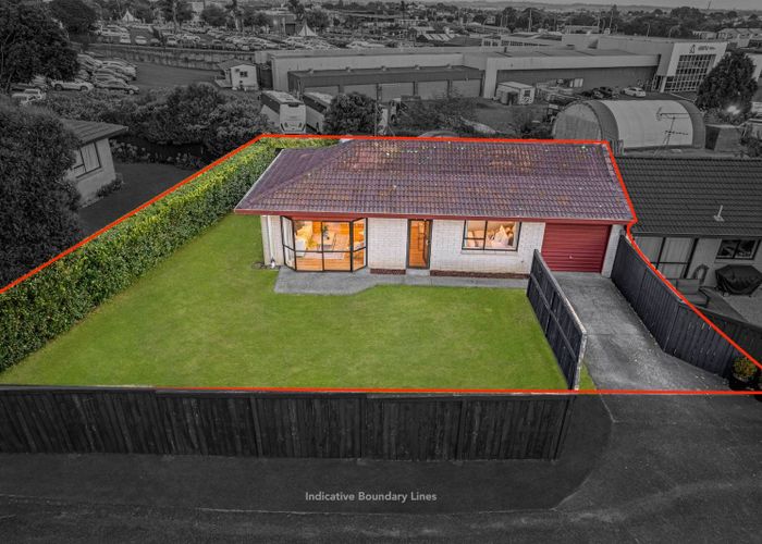  at 8 Monaco Place, Mount Wellington, Auckland City, Auckland