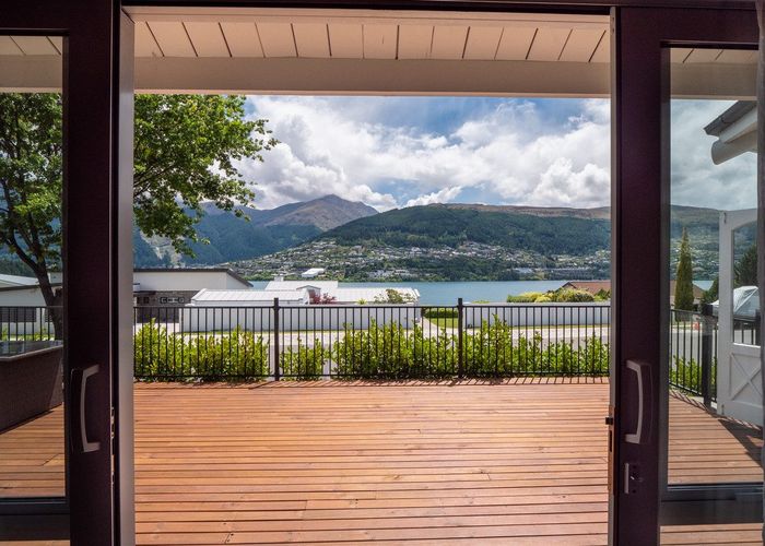  at 25 Oregon Drive, Kelvin Heights, Queenstown-Lakes, Otago