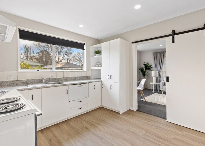  at 1/176 Riverlaw Terrace, Saint Martins, Christchurch