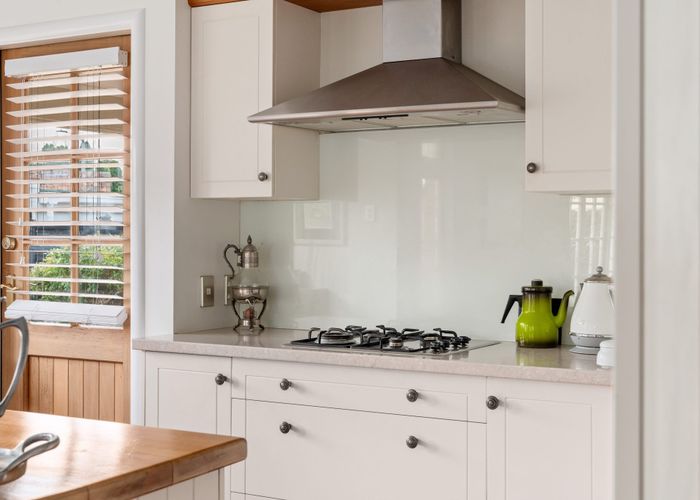  at 41 Ingleton Terrace, Fairfield, Hamilton