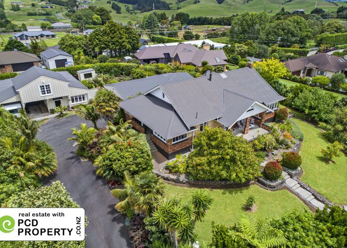  at 8 Tullamore, Maunu, Whangarei