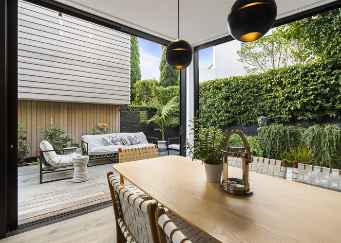  at 2B Arthur Crescent, Hauraki, Auckland