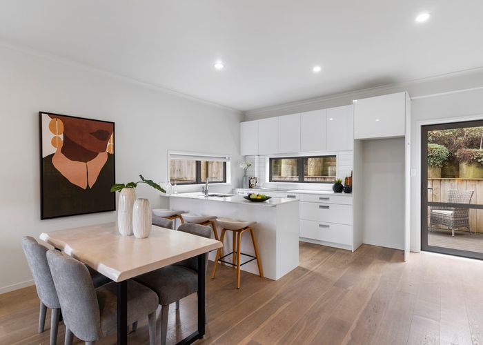  at 18/27 Powell Street, Avondale, Auckland