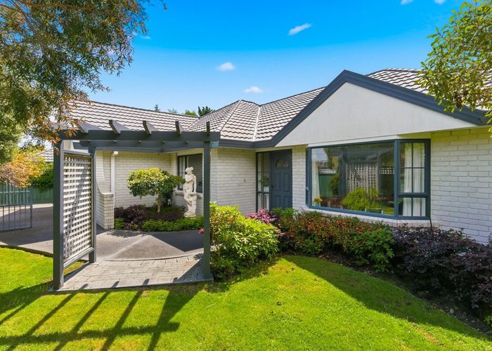  at 5 Rimu Street, Waikanae