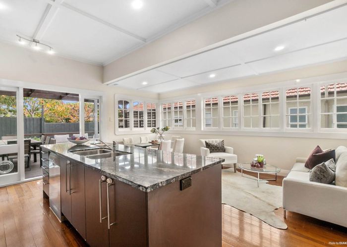  at 38 Te Kawa Road, Greenlane, Auckland City, Auckland