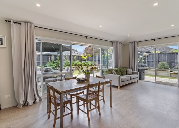  at 5 Bianca Court, Karaka, Papakura