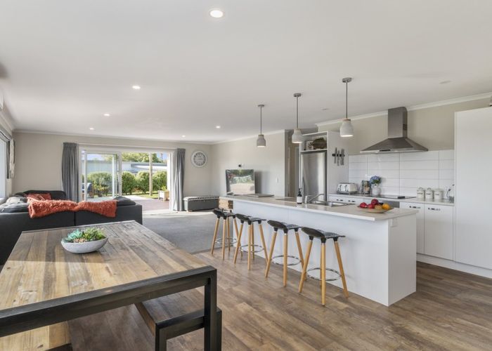  at 5 Corbin Court, Ohau, Levin