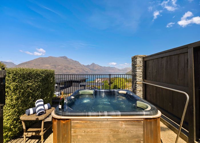  at 2A London Lane, Queenstown, Queenstown