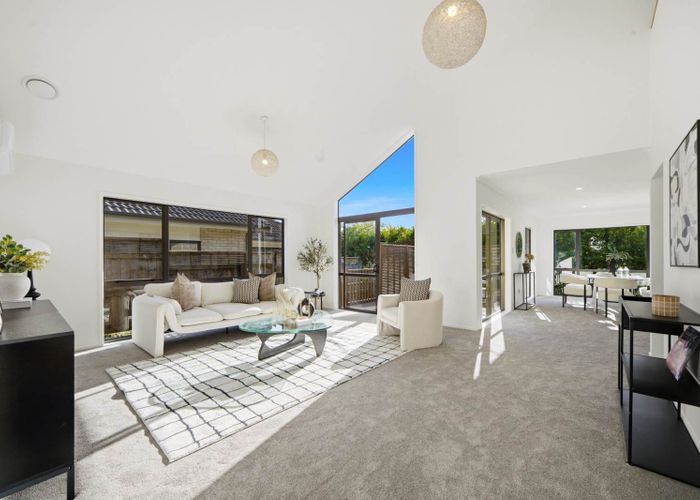  at 8 Ravine Lane, Oteha, North Shore City, Auckland