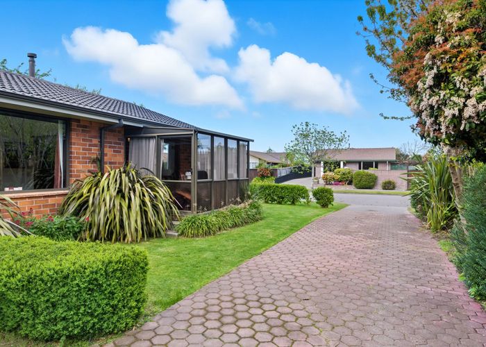  at 12 Harkness Place, Avonhead, Christchurch City, Canterbury