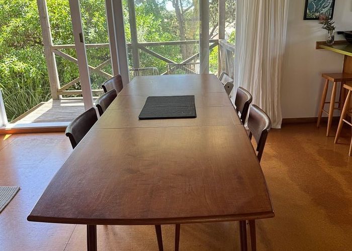  at 18 Frances Street, Waikanae Beach, Waikanae