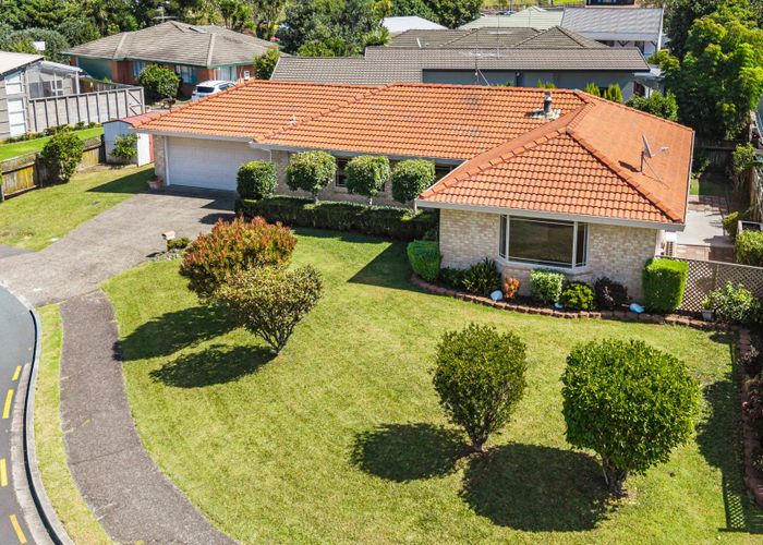  at 3 Swanson Oaks, Swanson, Waitakere City, Auckland