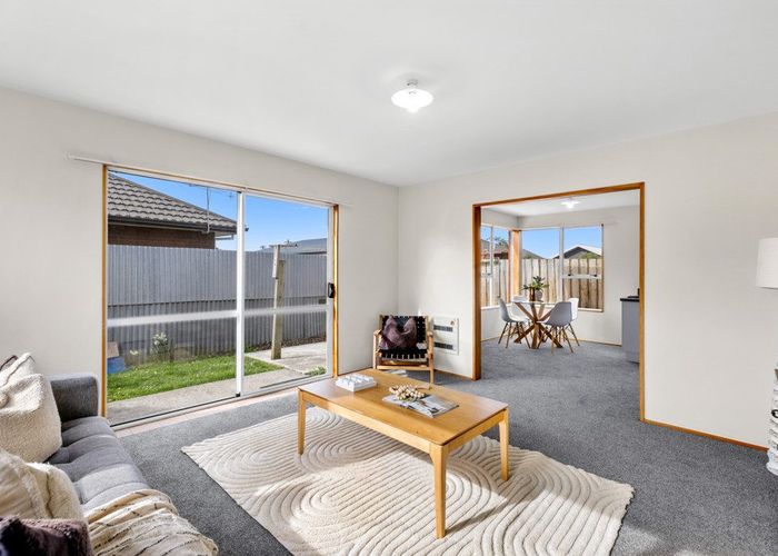  at 2/822 Main North Road, Belfast, Christchurch City, Canterbury
