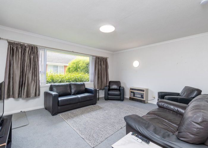  at 1/5 Rosebank Avenue, Avalon, Lower Hutt