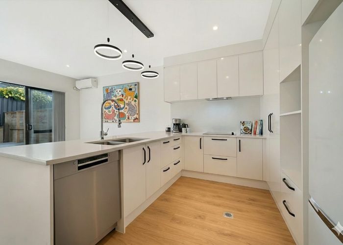  at 11 Paku Lane, Mount Wellington, Auckland City, Auckland