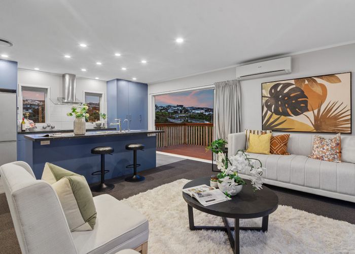  at 7B Glenvar Road, Torbay, North Shore City, Auckland