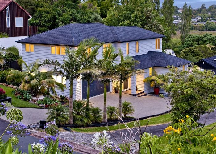  at 68 Exmouth Road, Northcote, Auckland