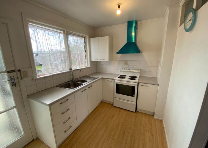  at 3/39 Shakespeare Road, Milford, North Shore City, Auckland