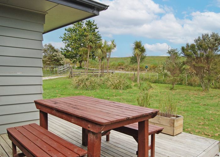 For sale 17 Ranganui Road, Kaiwaka, Kaipara, Northland homes.co.nz