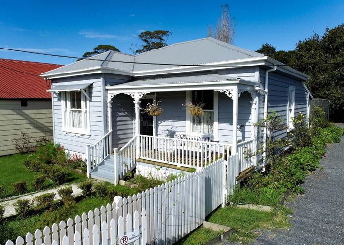  at 1 Franklin Road, Paparoa