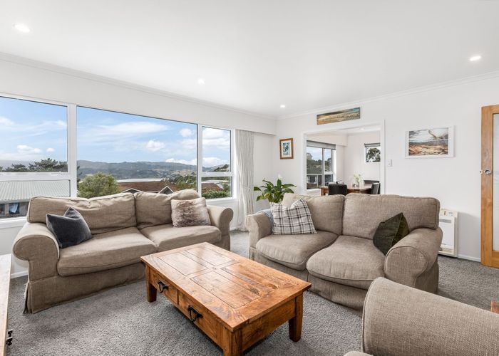  at 118 Kahu Road, Paremata, Porirua, Wellington