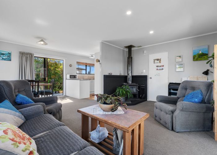  at 2 College Place, Poike, Tauranga, Bay Of Plenty