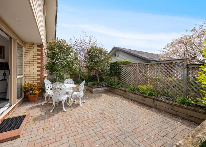  at 43/1 Piriti Drive, Te Atatu Peninsula, Waitakere City, Auckland