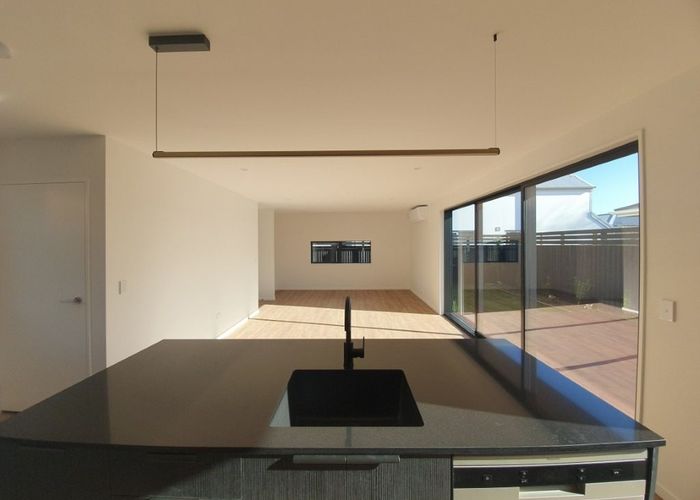  at 4/49  Geraldine Street , Edgeware, Christchurch City, Canterbury