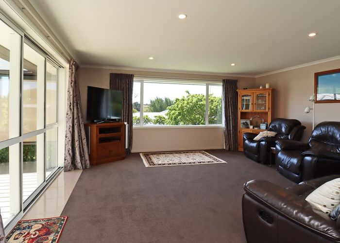  at 19 Blue Stone Drive, Waiareka Junction, Oamaru