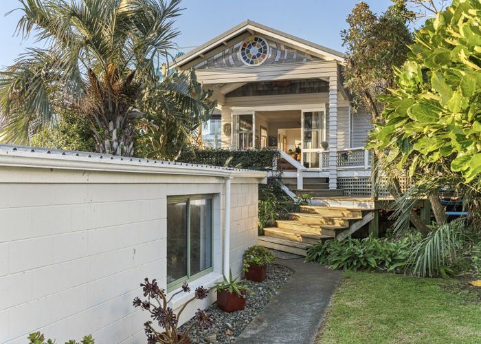  at 42 Octavius Place, New Plymouth, New Plymouth, Taranaki