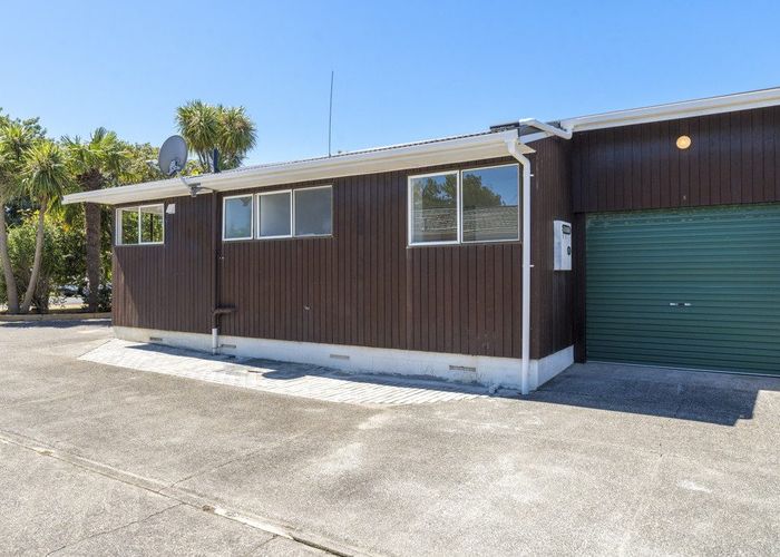  at 1/67 Abbotts Way, Remuera, Auckland