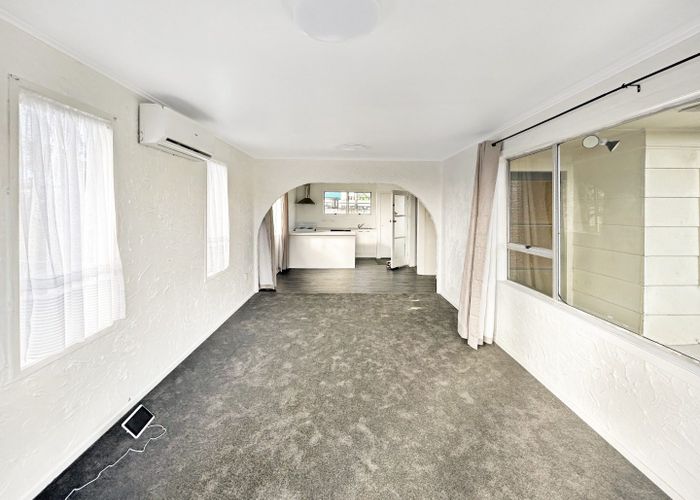  at 7A Clayburn Road, Glen Eden, Waitakere City, Auckland